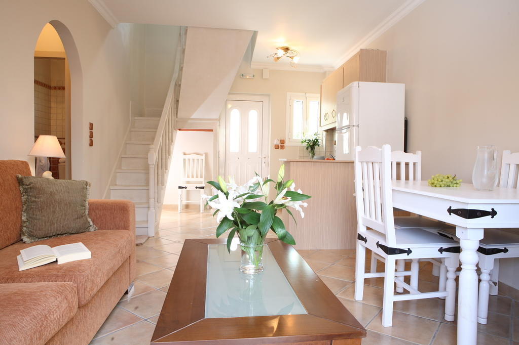 Le Torri Villas By Nidri Holiday Villas Exterior photo