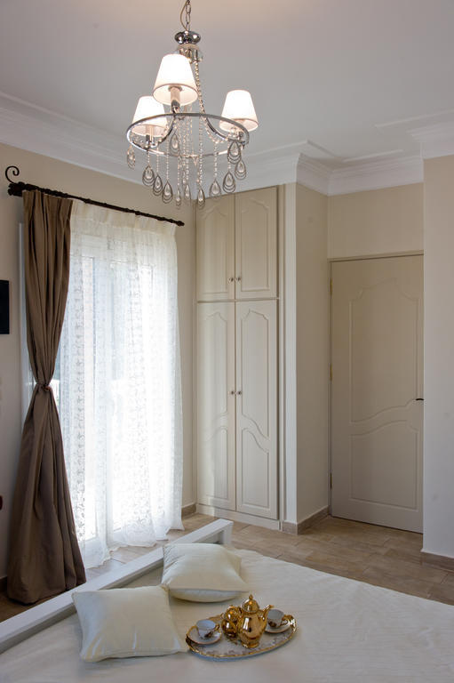Le Torri Villas By Nidri Holiday Villas Room photo